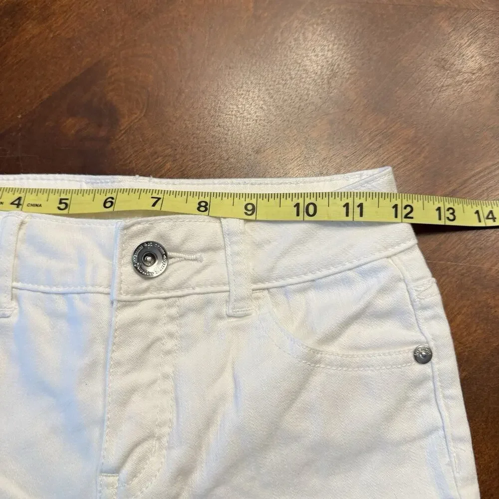 Justice Girls Sz 12 Slim White Bermuda Shorts 5 pocket roll leg belt loops EUC